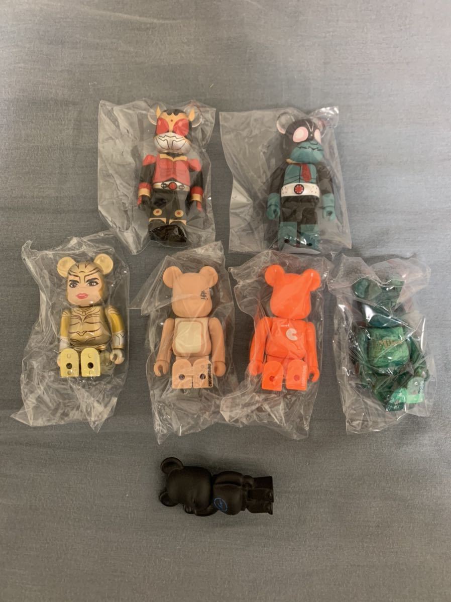 ☆ 仮面ライダー 旧1号 & 仮面ライダークウガ BE@RBRICK 100% ベア