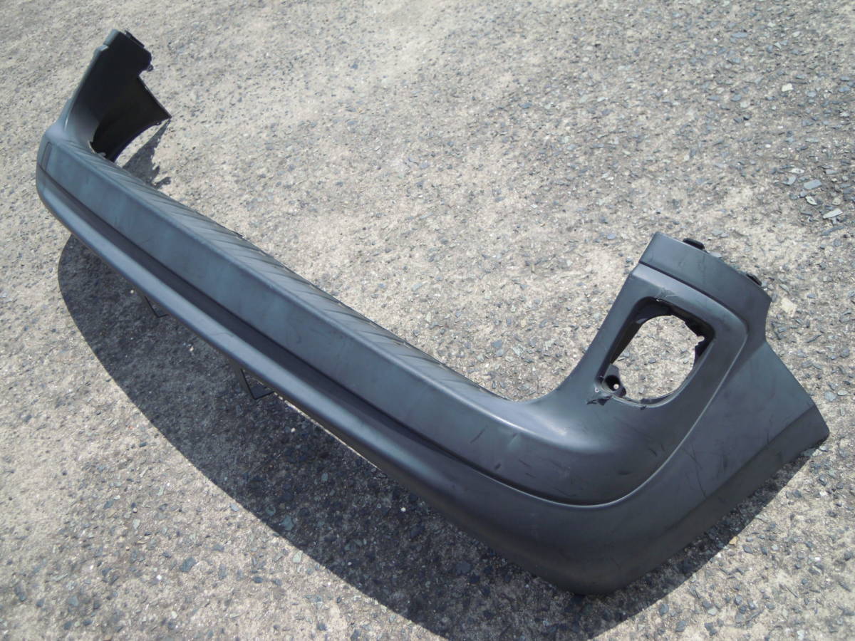 J ルノー カングー KWK リアバンパー 8200436722の落札情報詳細