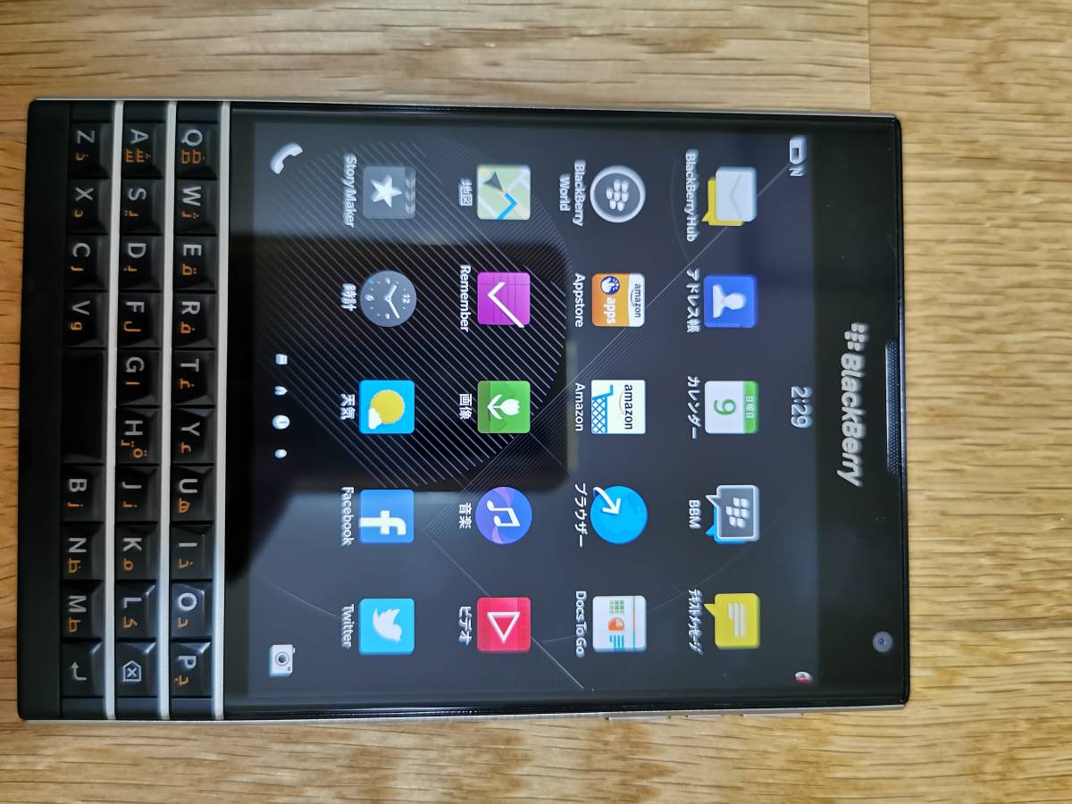 Blackberry Passport 黒 中古 ジャンク の落札情報詳細 ヤフオク落札価格情報 オークフリー スマートフォン版