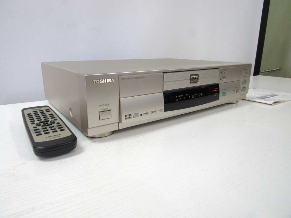 DVD/CD TOSHIBA 吸い取れる プレーヤー