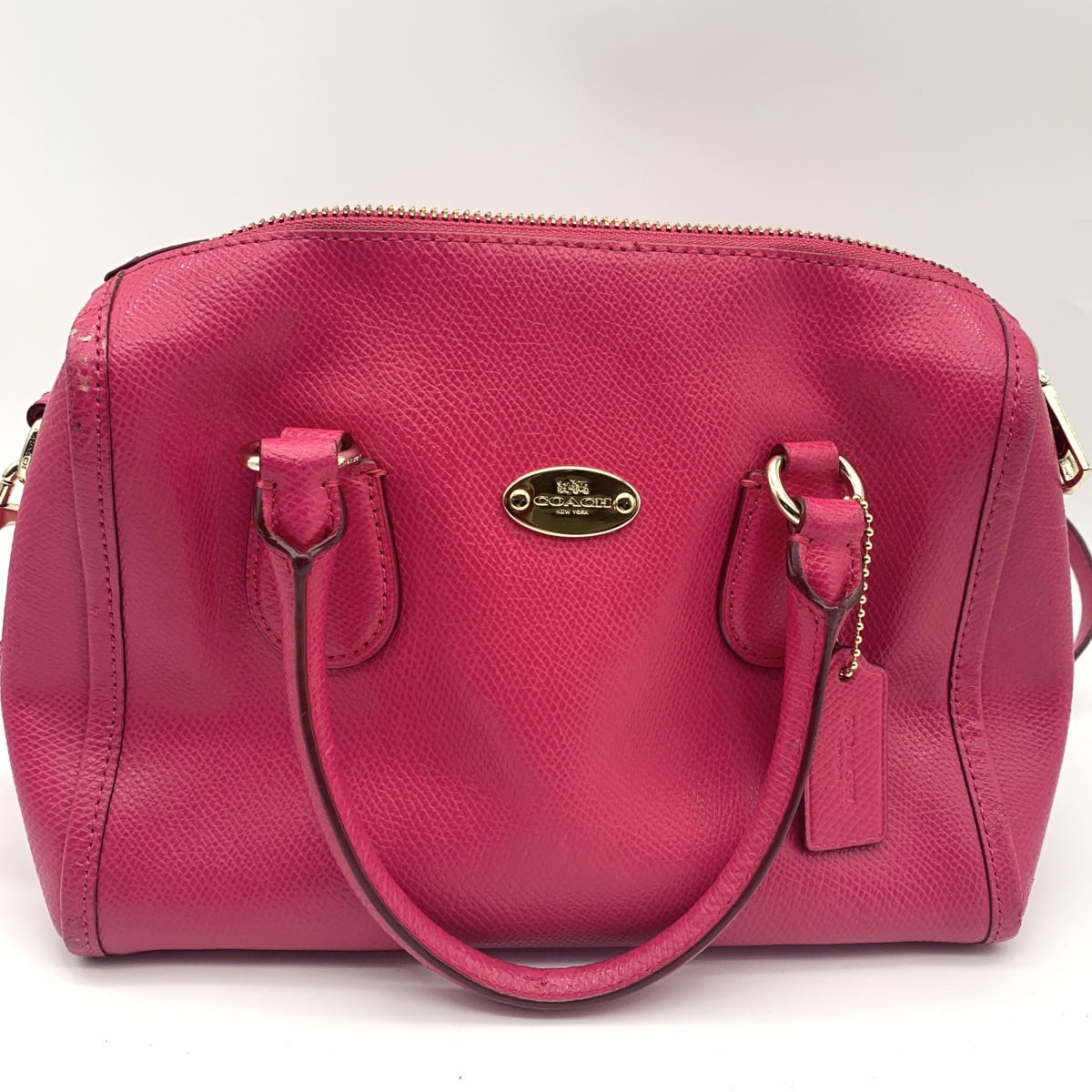 １円 Coach コーチ ショルダーバッグ ピンク ショッキングピンク 無地 の落札情報詳細 ヤフオク落札価格情報 オークフリー スマートフォン版