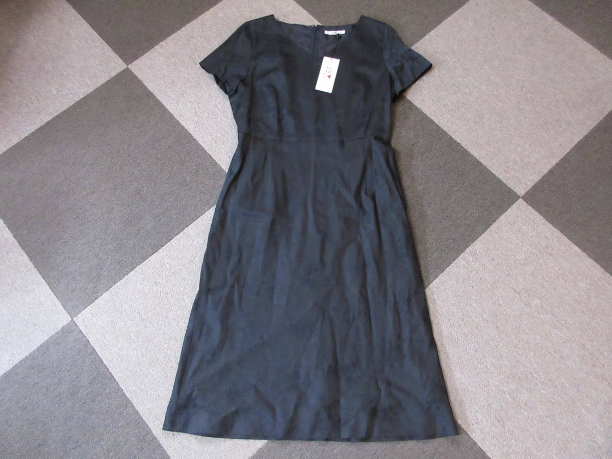 新品 新品 定価 23区 型押し ワンピース 46 ポリｘシルク 黒 冠婚葬祭 フォーマル ブラウス オンワード樫山 Onward の落札情報詳細 ヤフオク落札価格情報 オークフリー スマートフォン版