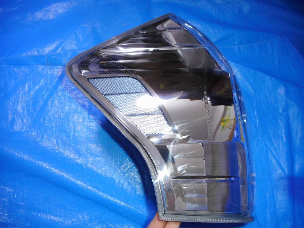 ZVW41 ZVW40 前期 プリウスα 左 テールレンズ