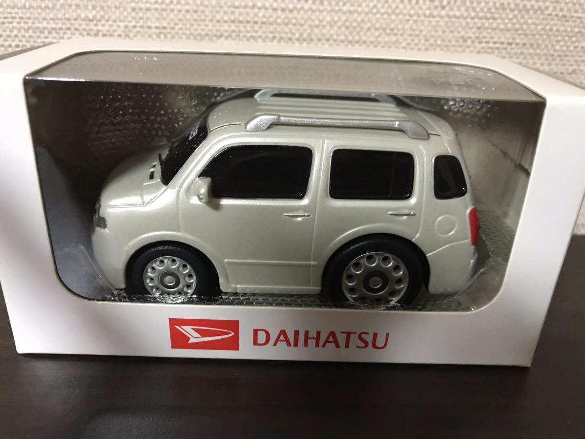 ダイハツ 1/18スケール ミラココア カラーサンプル ダイハツ 1/18スケール ミラココア カラーサンプル ダイハツ 1