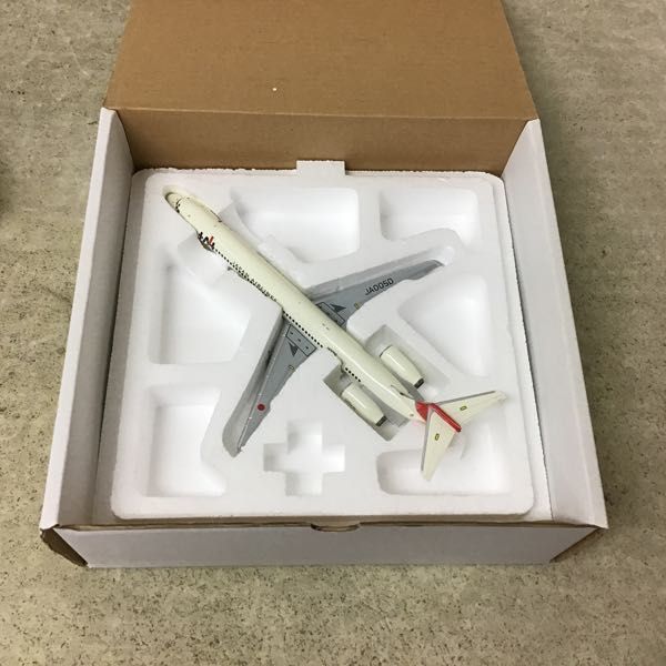 1円～ Jet-X 1/200 JAL マクドネル・ダグラス MD-90-30 JA005D /航空機