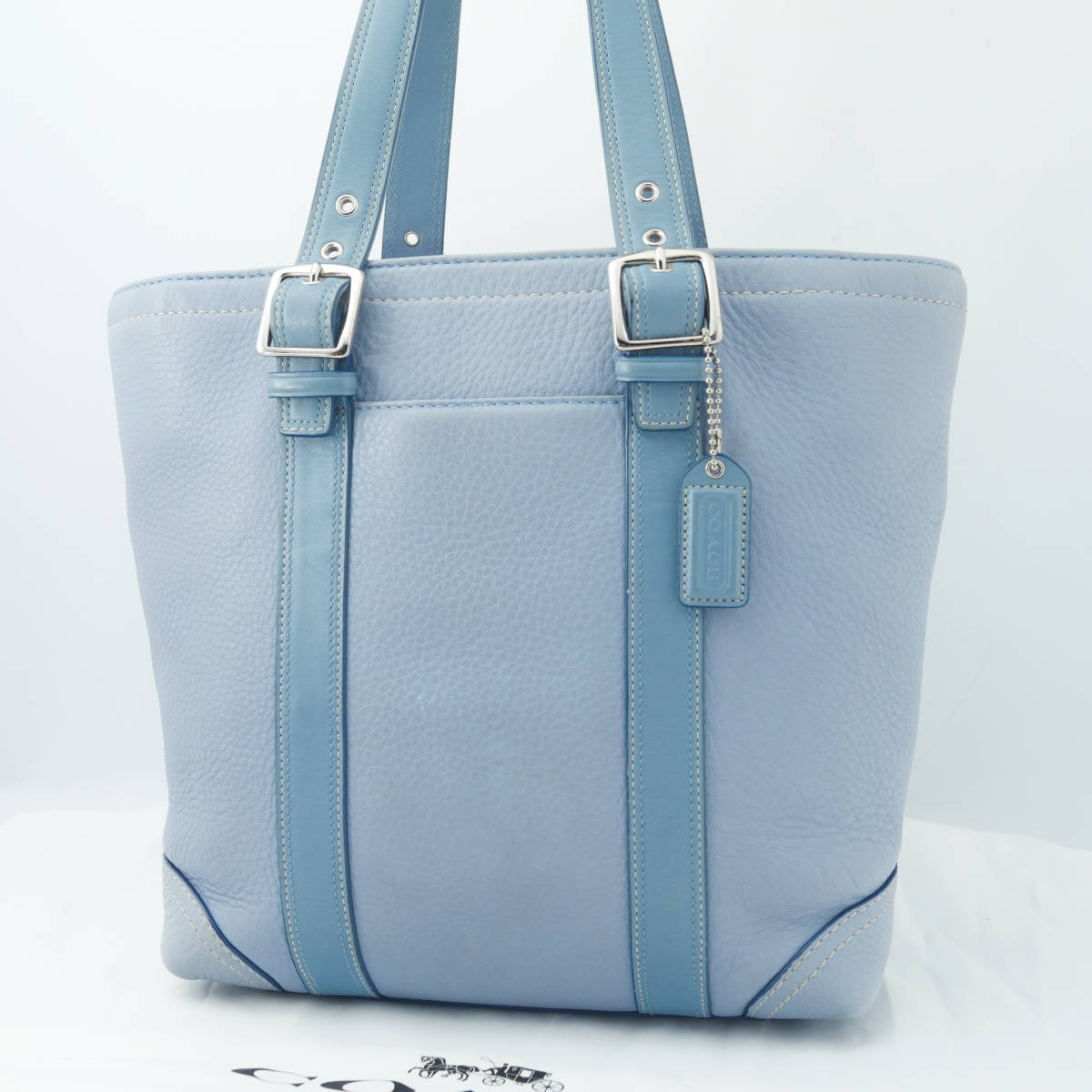 良品 コーチ Coach トートバッグ スカイブルー レザー メンズバッグ 牛革 レザーバッグ 本革 Coach袋 人気型 秋ファッション の落札情報詳細 ヤフオク落札価格情報 オークフリー スマートフォン版
