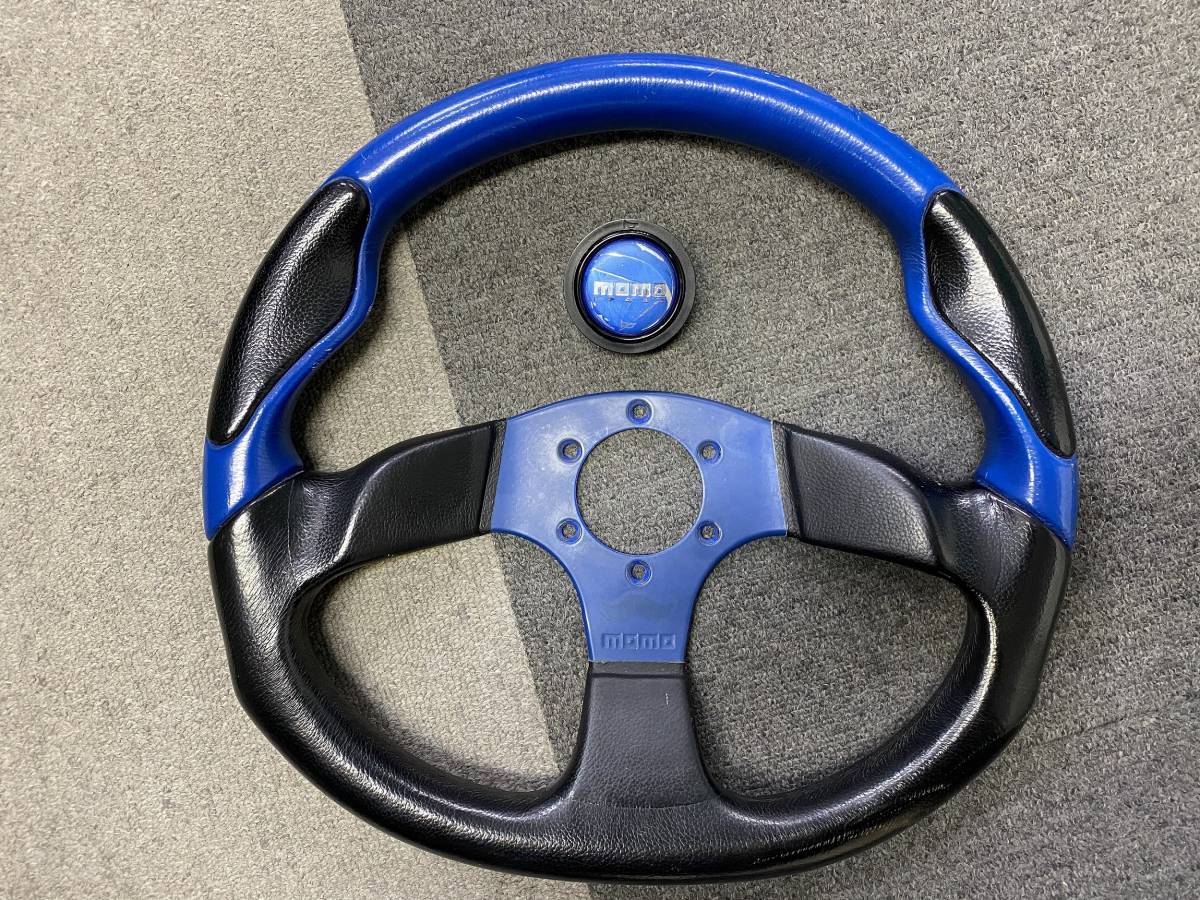 日本製 Momo コマンド ステアリング 中古品 ステアリング