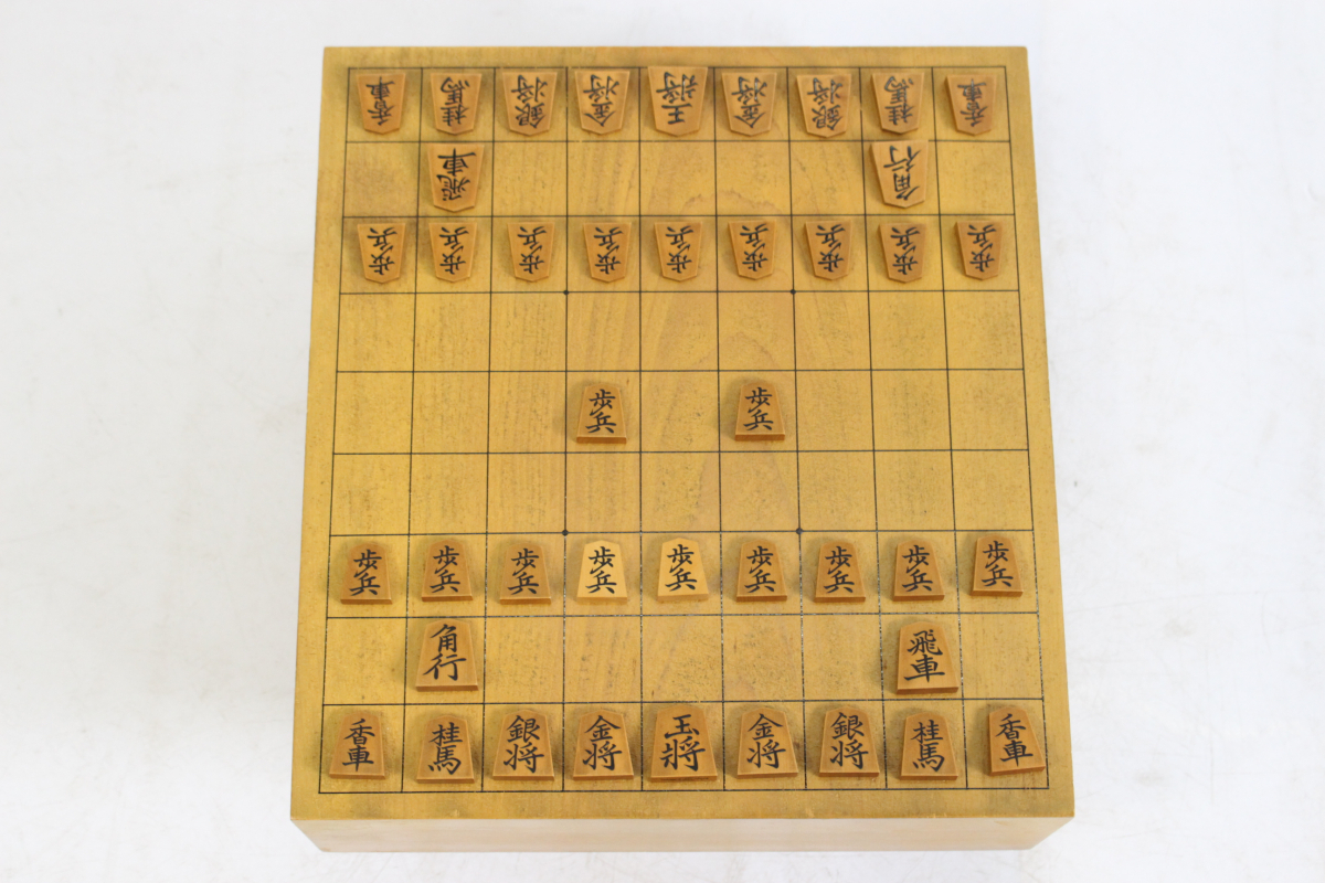 藤井聡太　応援将棋セット　駒音が響く盤　新品未使用の本つげの駒　　贅沢な将棋盤と 楽天市場】【楽天1位】将棋セット 初心者 子供 将棋 セット 将棋