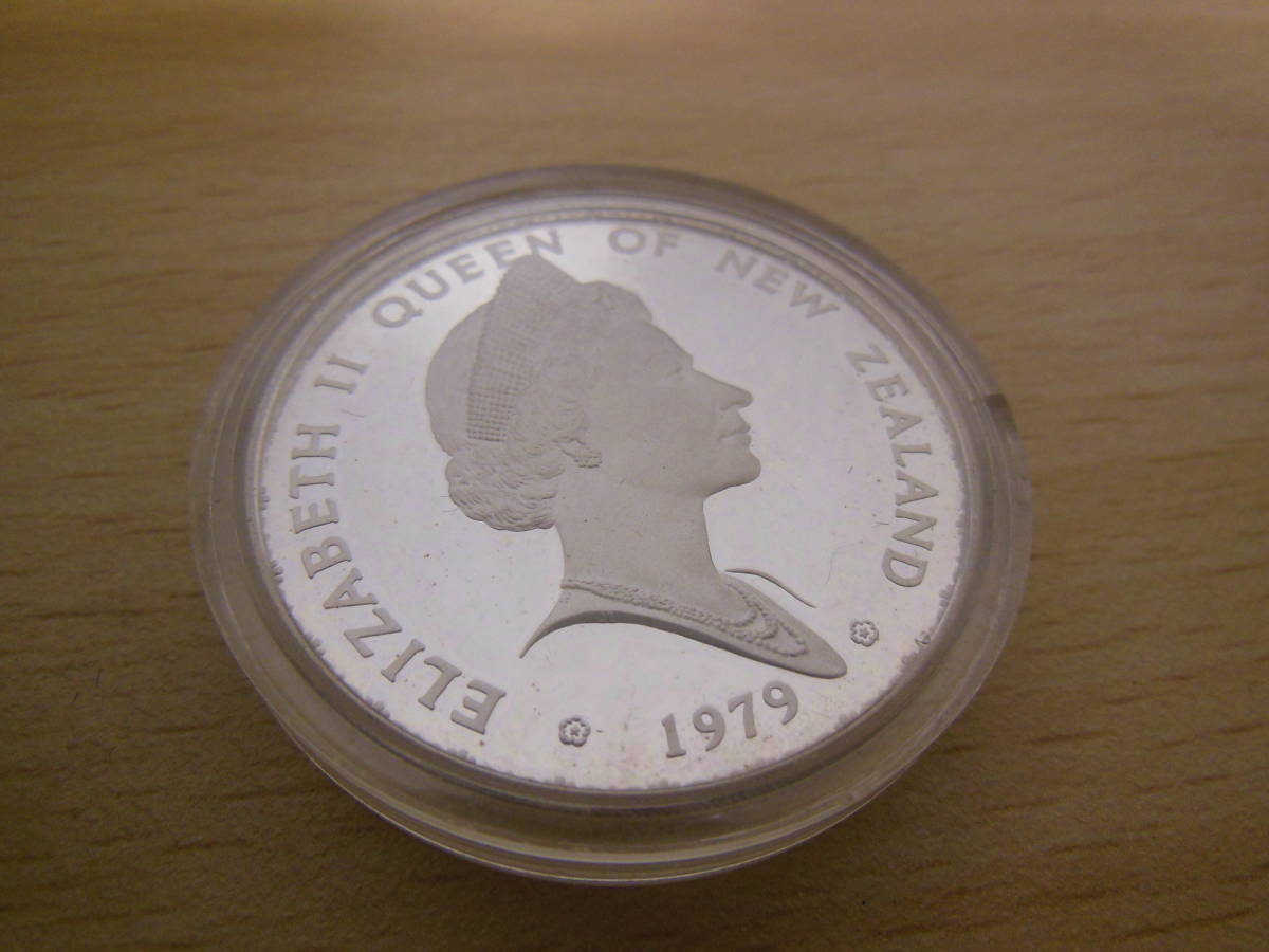 ニュージーランド 1979 ELIZABETH II エリザベス2世 1ドル 硬貨 コイン ...