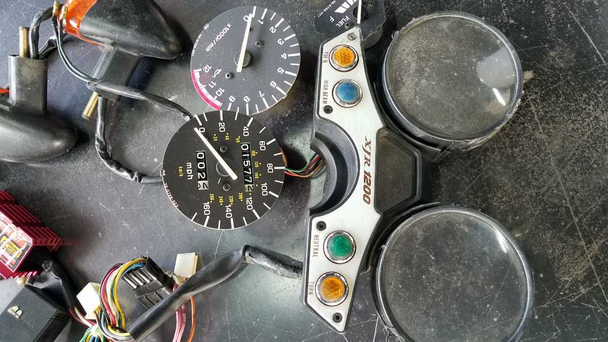 YAMAHA XJR1200R カウルセットメインハーネスメーター