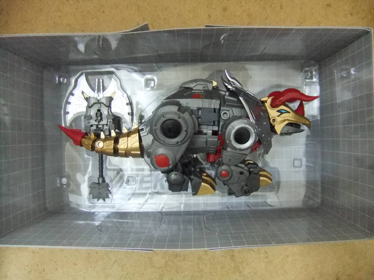 FANS PROJECT LER-05 Comera ダイノボット似 開封未使用 FANS PROJECT LER-05 Comera ダイノボット似 開封未使用 The HEXdidn't