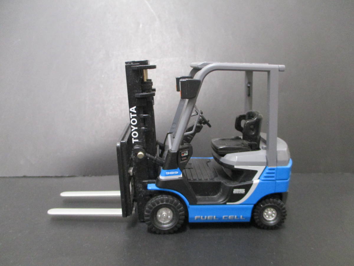 【非売品】TOYOTA L&F Rinova フォークリフト ミニカーミニチュア 非売品】TOYOTA L&F Rinova フォークリフト ミニカーミニチュア