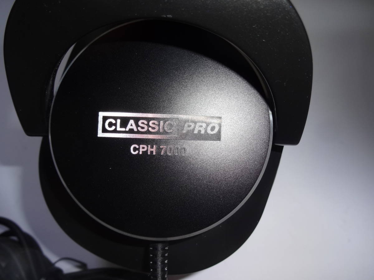 美品 Classic Pro クラシックプロ Cph7000 密閉型モニターヘッドホン の落札情報詳細 ヤフオク落札価格情報 オークフリー スマートフォン版