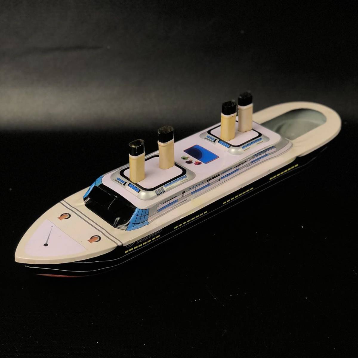 ブリキ タイタニック号 ポンポン船 舟 ボート Titanic Tin Treasures