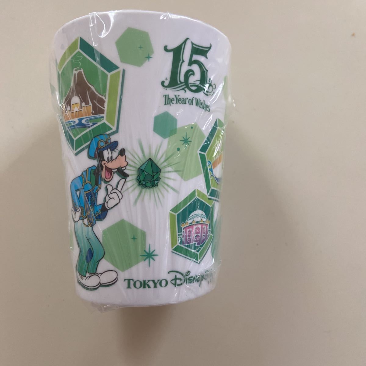 新品 東京ディズニーシー 15周年デザインコップ プラスチックコップ Uccオリジナル グーフィー ディズニー の落札情報詳細 ヤフオク落札価格情報 オークフリー スマートフォン版