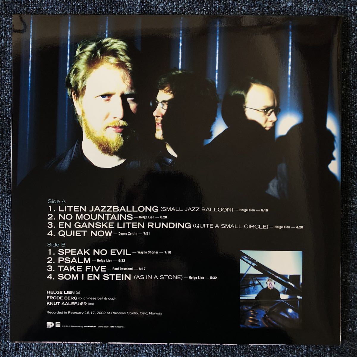 美盤　Helge Lien - Spiral Circle Amazon.co.jp: Spiral Circle/スパイラル・サークル: ミュージック