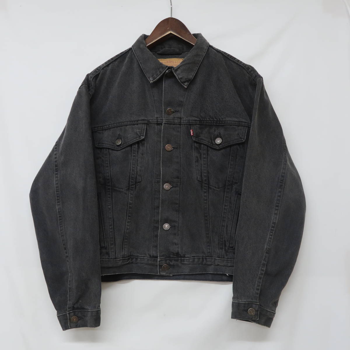 50%OFF】 ユーロリーバイス Levi's 90s 黒 先染め Gジャン デニム 50%OFF】 ユーロリーバイス Levi's 90s 黒 先染め Gジャン デニム