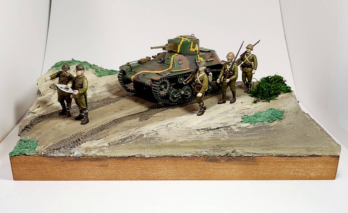 戦車ジオラマ　1/35 日本陸軍97式戦車と戦車兵 ファインモールド 1/35 九七式軽装甲車 テケ （帝国陸軍） 完成品
