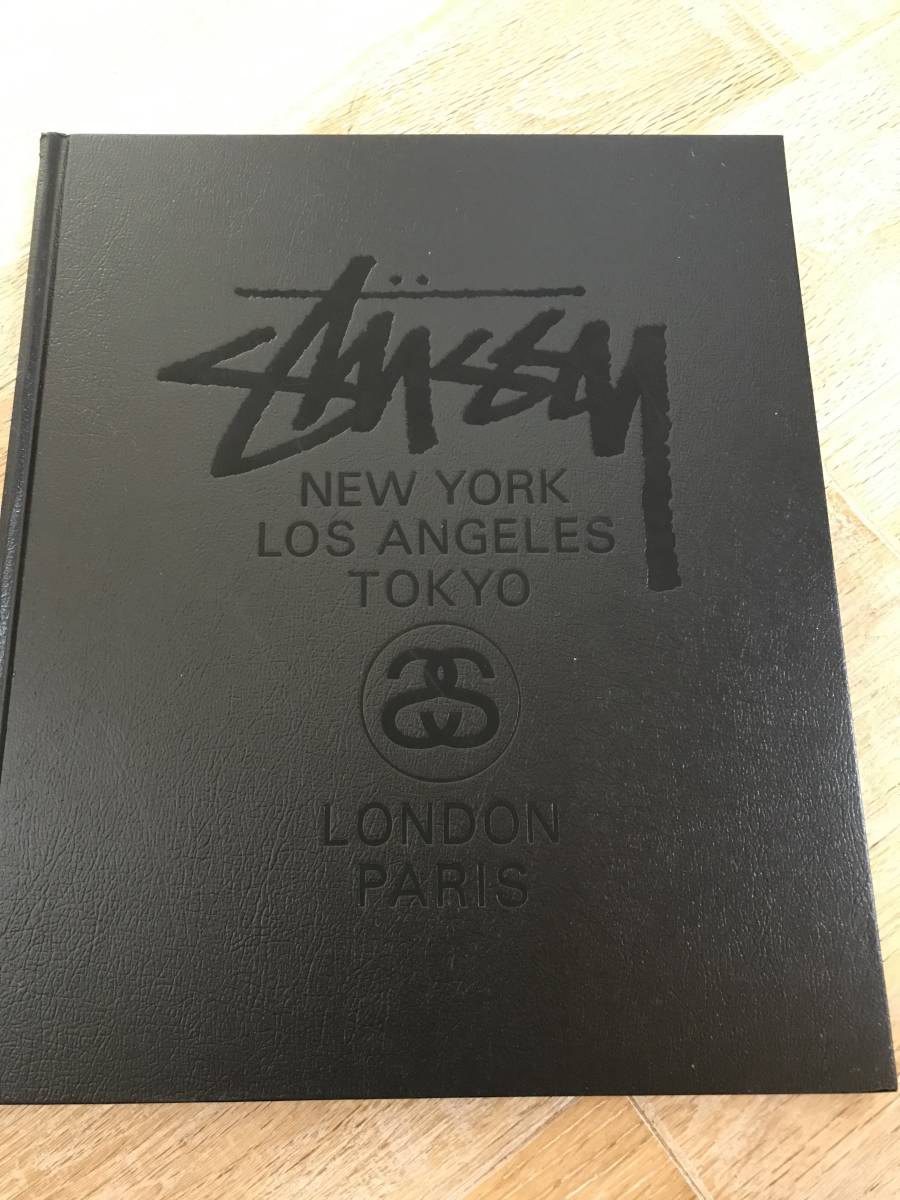 WORLD TOUR BLACKBOOK: Stussy アートブック 希少 STUSSY アートブック WORLD TOUR BLACKBOOK: - メルカリ