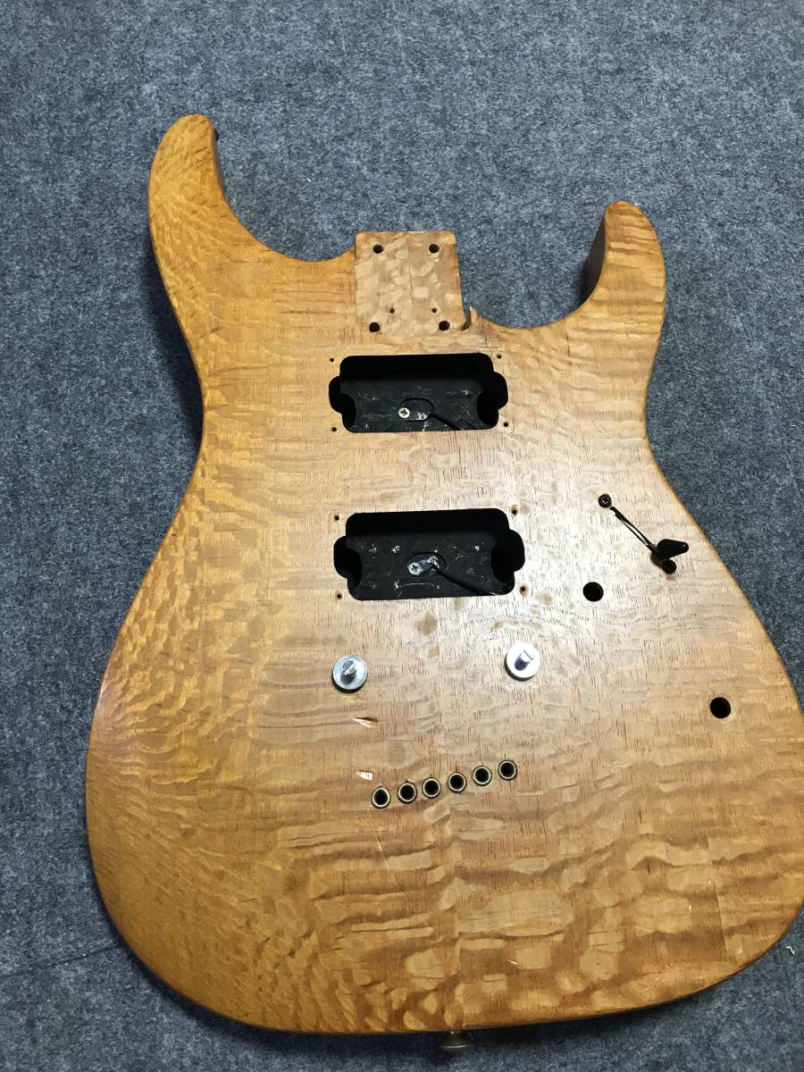 レア！】Charvel SD-65 San Dimas 2H Lace Wood レースウッド ボディ