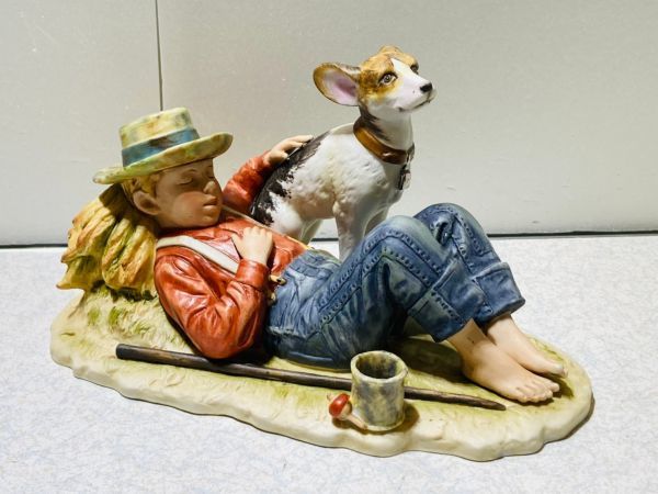 ノーマンロックウェル少年と犬アンティーク 置物