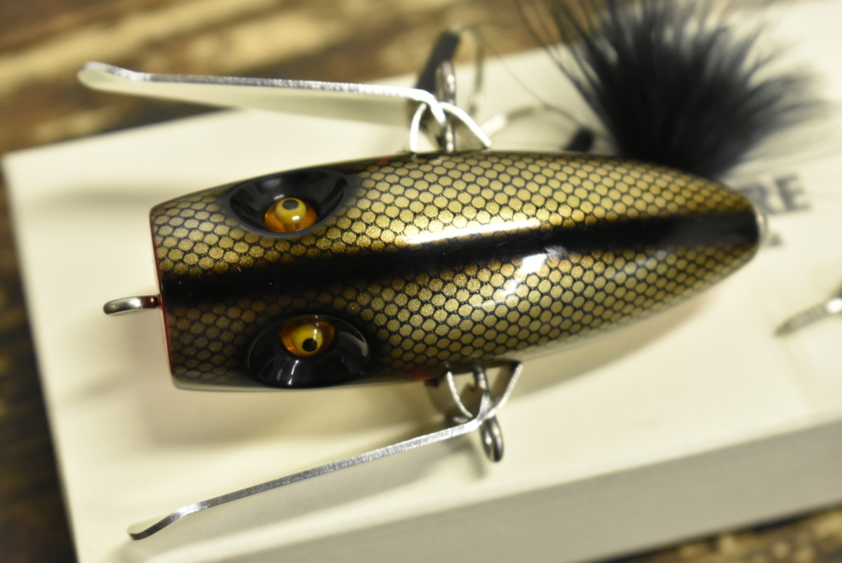 □ レスイズモア リムズ ニケ □