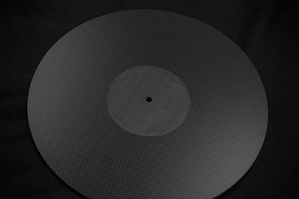 未使用☆特注品 ドライカーボン製 肉厚ターンテーブルシート 4mm厚 未使用☆特注品 ドライカーボン製 肉厚ターンテーブルシート 4mm厚