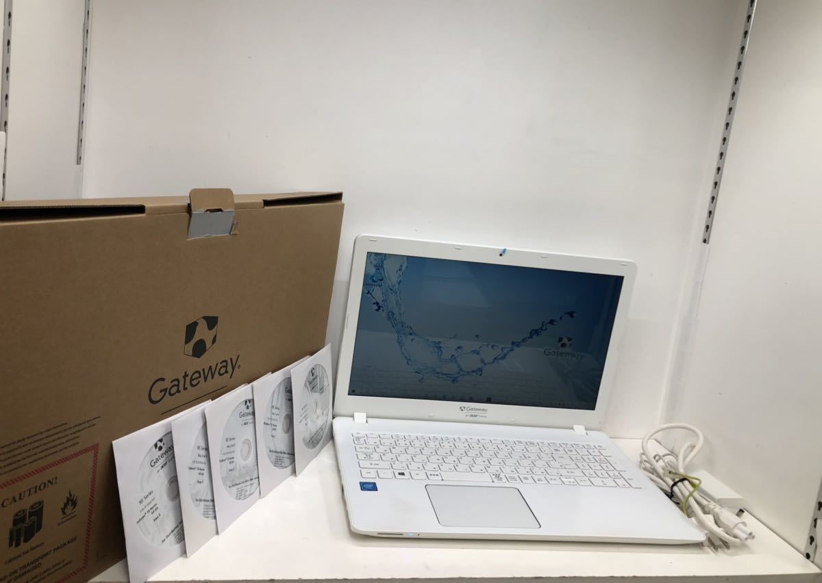 送料無料 長時間駆動バッテリ タッチ 軽量モバイル ノートパソコン