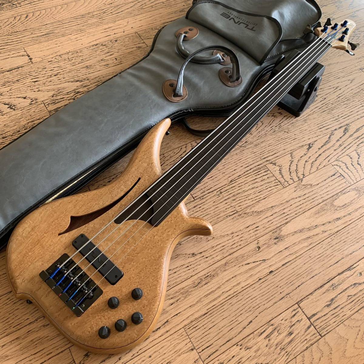 ジャンクGrecoフレットレスベース（改）グレコ/リバースヘッドFretless Bassハードレリック調 の落札情報詳細 ヤフオク落札価格