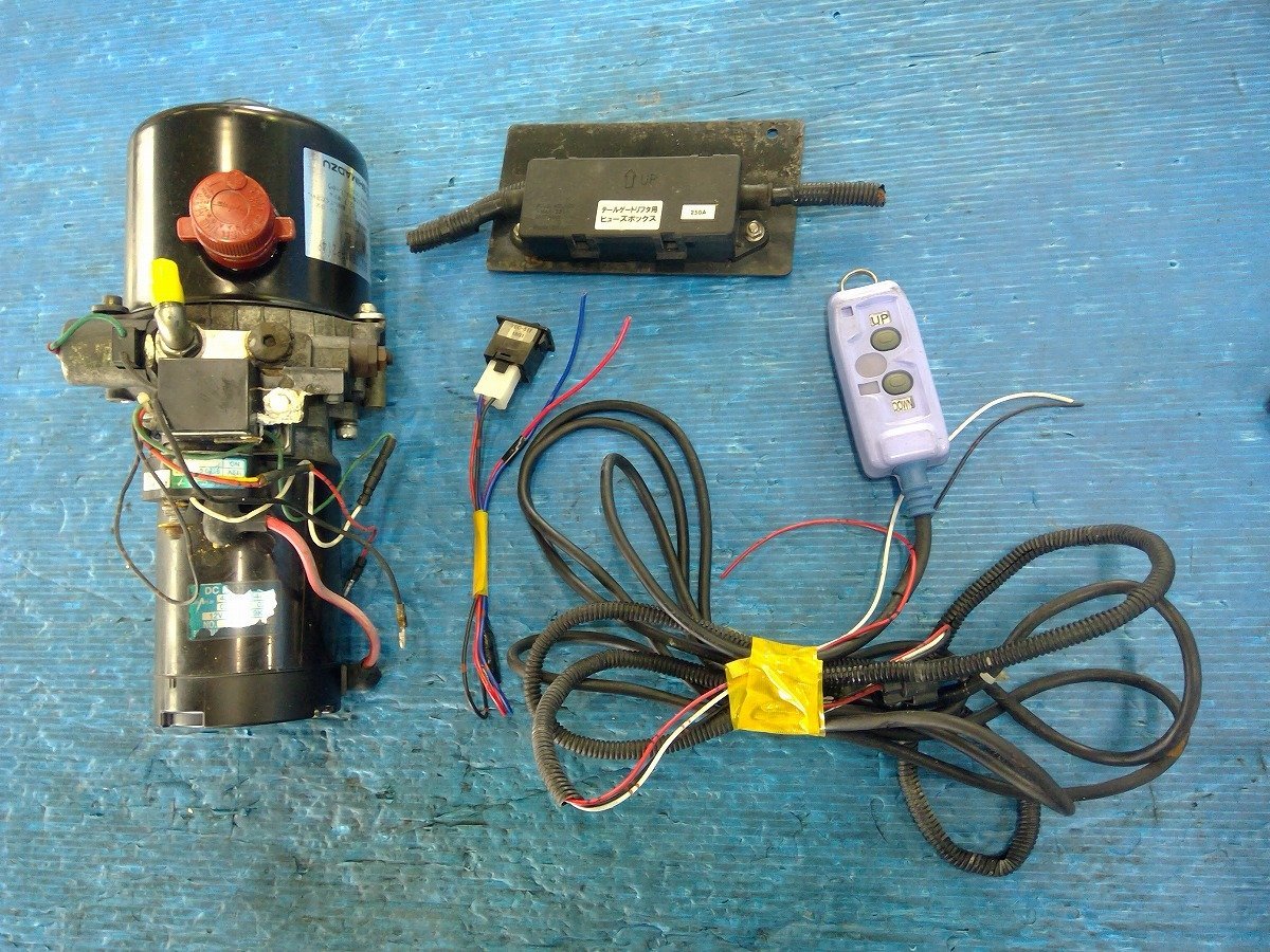SHIMADZU 油圧ポンプ パワーユニット パワーゲート ユニット