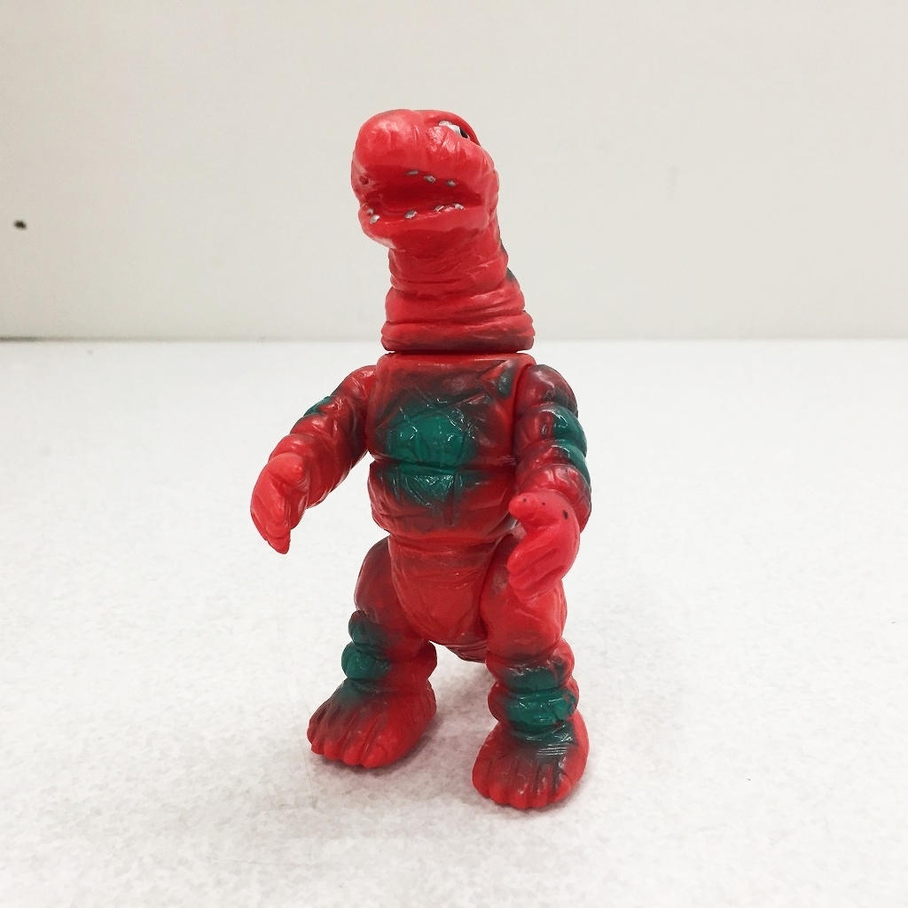 ウルトラマン 降臨 スケジュール 地底怪獣 デットン(ミニ