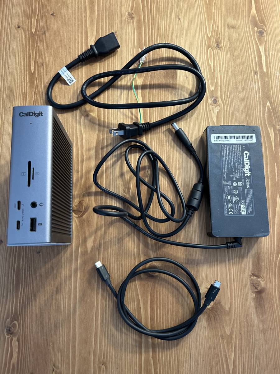  CalDigit の MacBook Pro 用の新しい Thunderbolt 4 ドックは 18 ポートを備えています