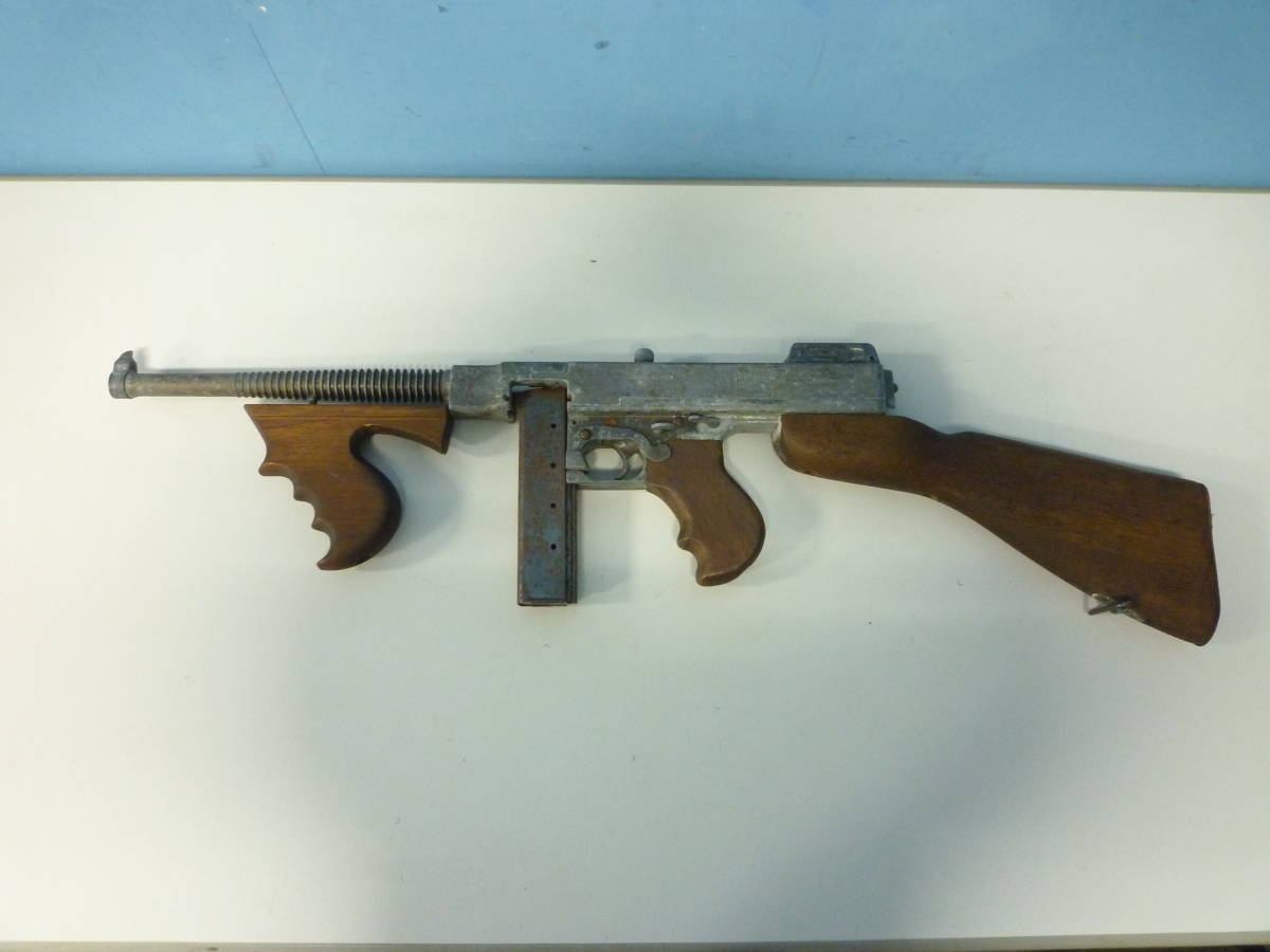 【傷や汚れあり】MGC 金属製モデルガン トンプソン M1921 サブマシンガン THOMPSON SMG 木製ストック フォアグリップ付
