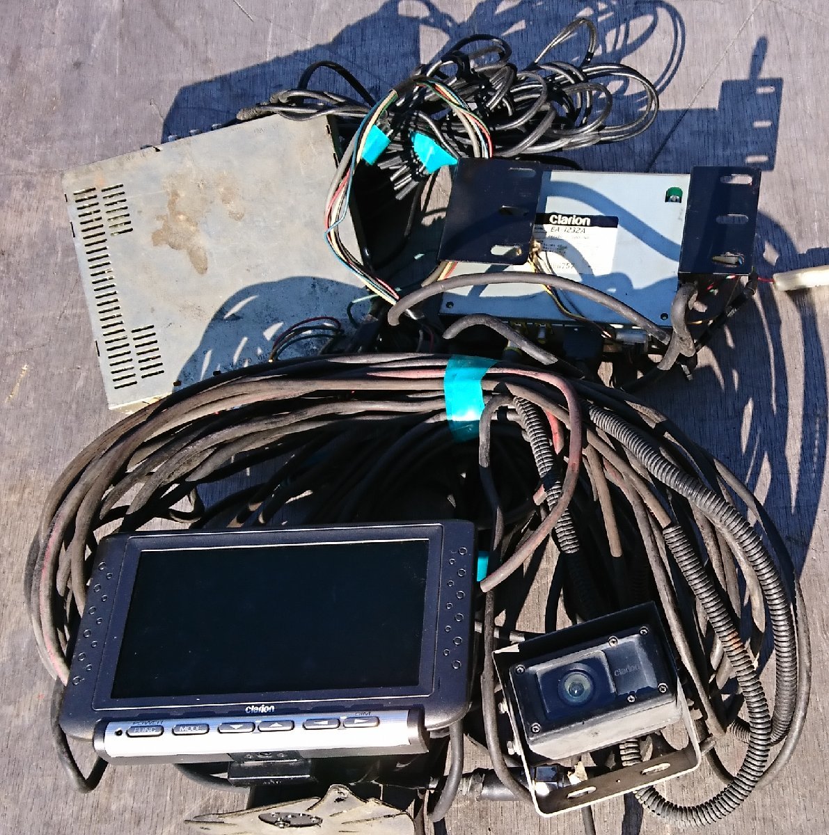 Clarion CJ-980A バックモニター　配線　カメラ　セット やや傷や汚れあり】Clarion（クラリオン）CJ-980A バックモニターと