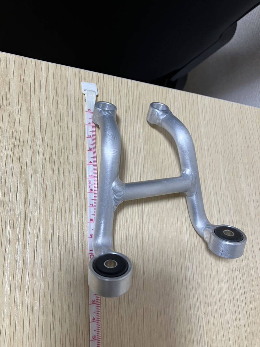 ブースターズスマイリーモンキーゴリラ　ダックス　シャリー オイルクーラーステー ブースターズスマイリーモンキーゴリラ ダックス シャリー オイル