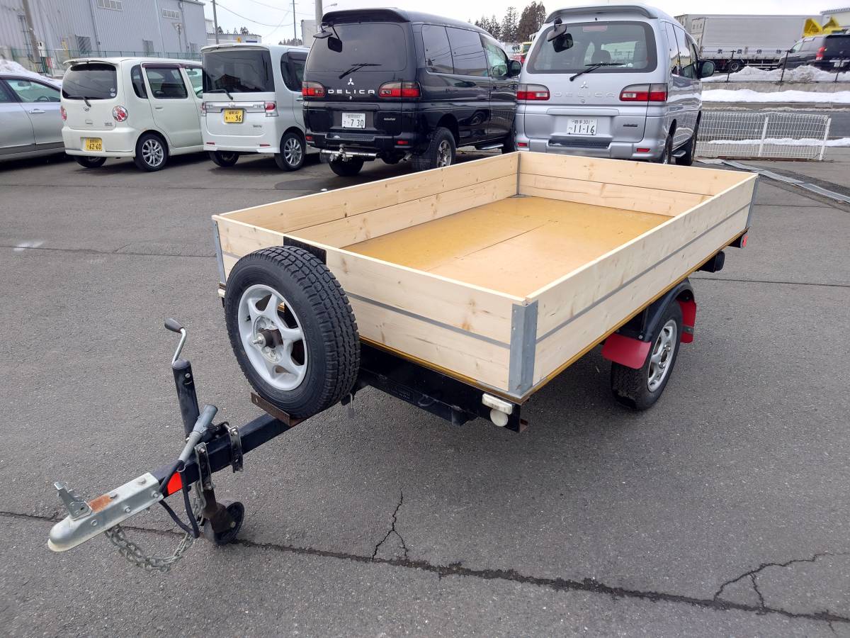 ニック はたらくくるま ダンプカー 木製 ドイツ