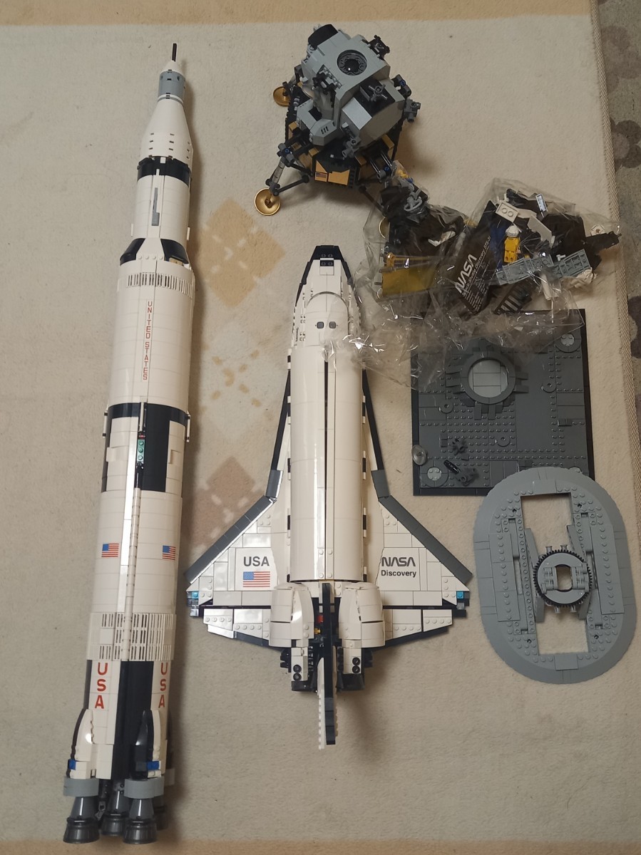 最終的なスペースシャトルは2台のiPhoneを乗せて打ち上げられる