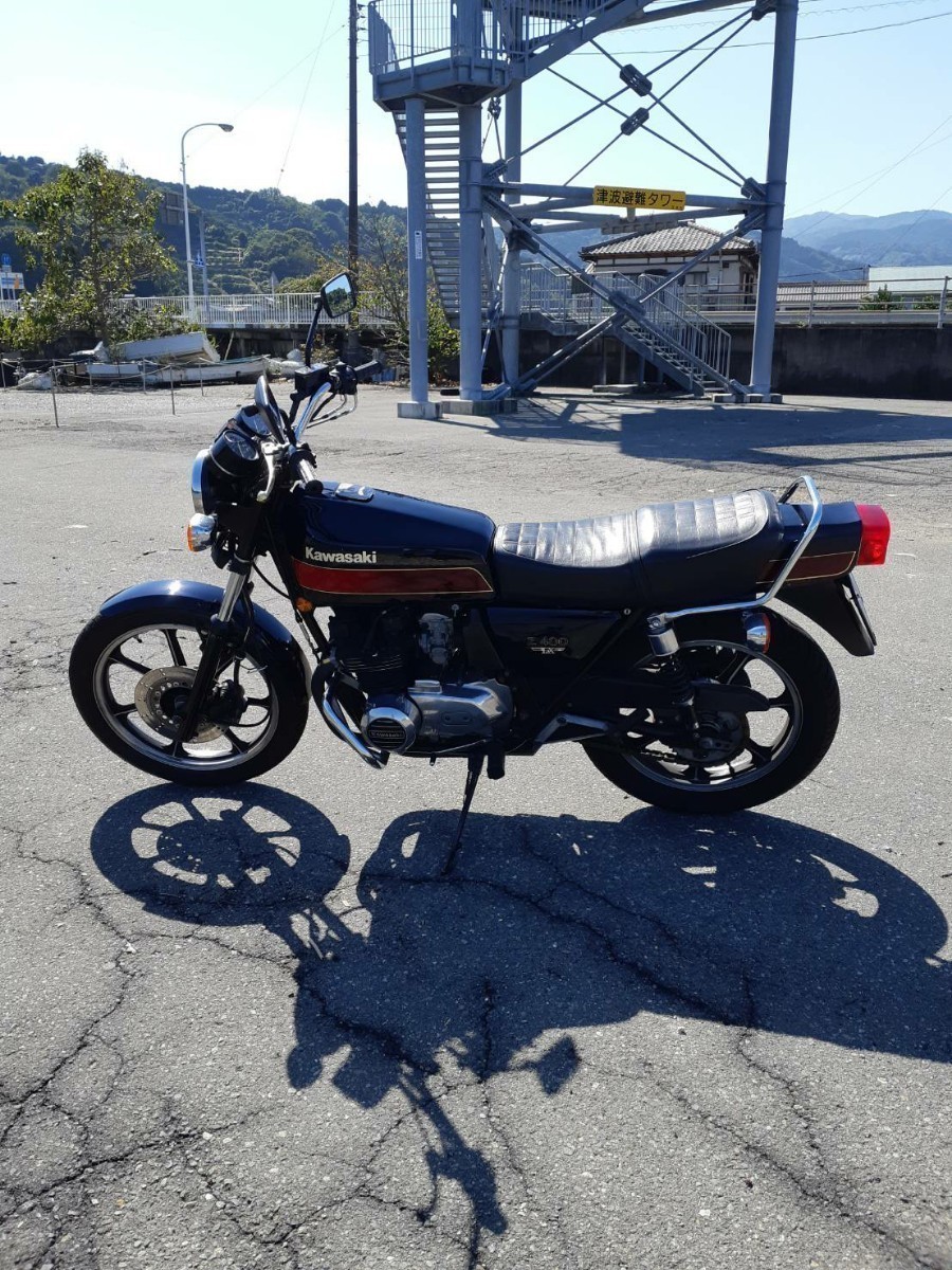 やや傷や汚れあり】必見 国内物 昭和57年4月 Kawasaki Z400FX E4 希少