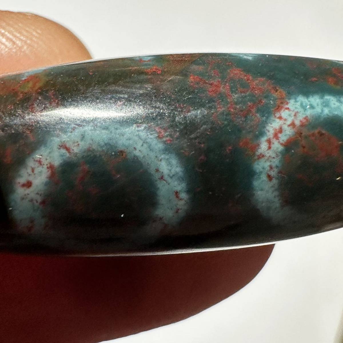  AppleのミニLEDディスプレイチップの3番目の潜在的サプライヤーが認証ハードルに到達