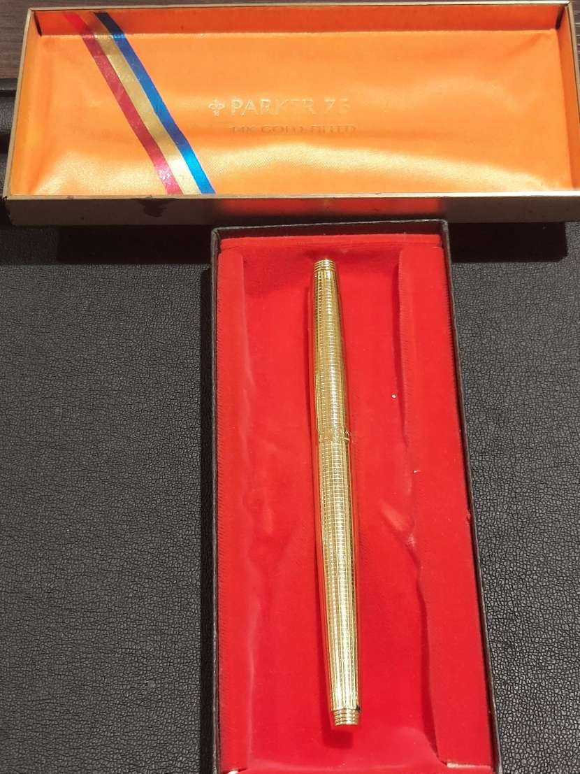 パーカー14金万年筆ダンヒルボールペン