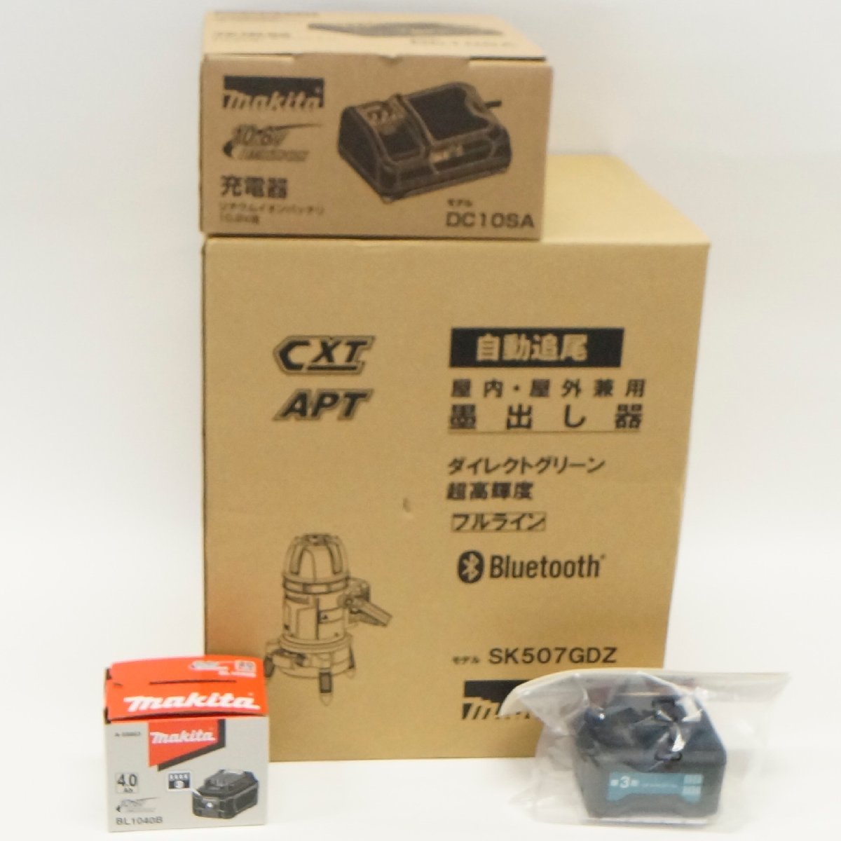 ☆新品未使用☆ マキタ DC10SA充電器 BL1040Bバッテリー2個 ☆新品未使用☆ マキタ DC10SA充電器 BL1040Bバッテリー2個