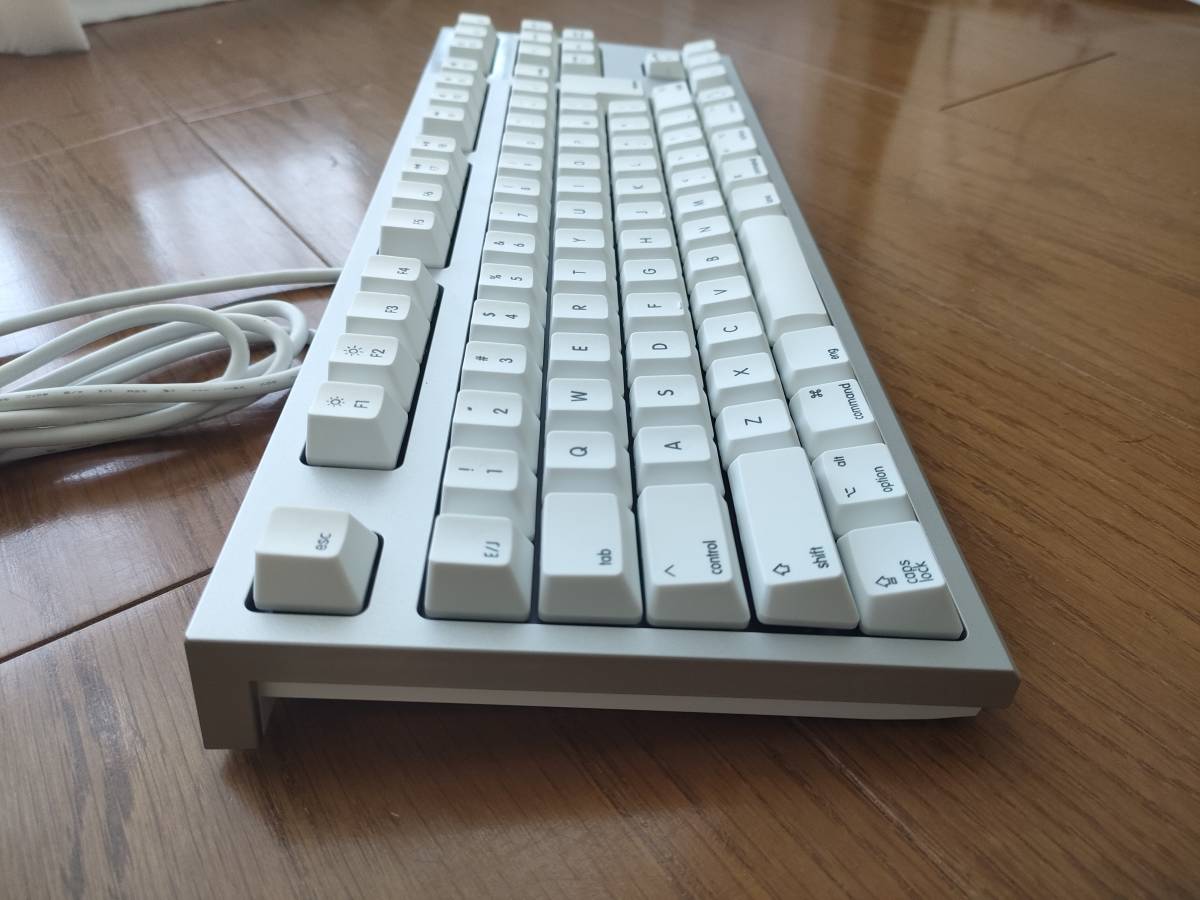 美品 REALFORCE Mac TKL日本語配列 R2TLSA-JP4M-BK キーボード 