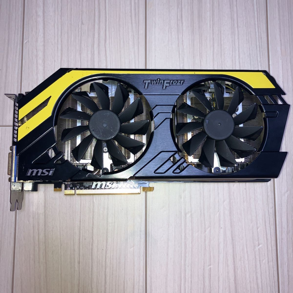 【やや傷や汚れあり】NVIDIA GeForce GTX 680 2GB MSI[N680 GTX Lightning L]の落札情報詳細 ...