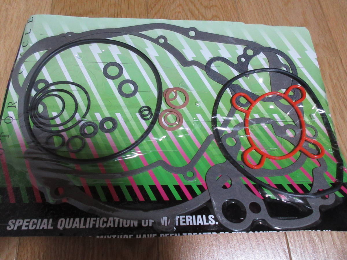 【未使用】アプリリア RS50/クラシック50 ガスケットセット AM5 AM6の落札情報詳細 ヤフオク落札価格検索 オークフリー