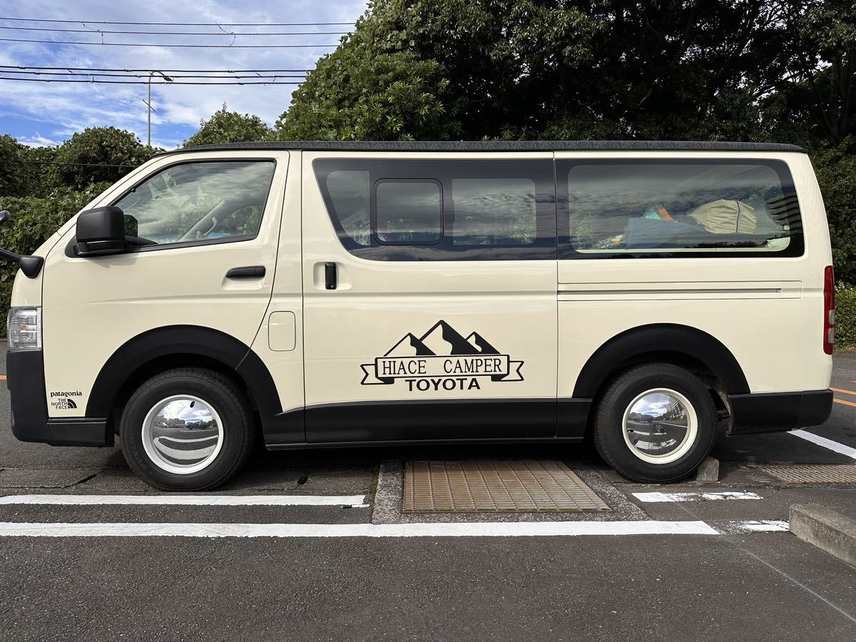 ハイエースホイールキャップ4枚 （トヨタハイエース純正ホイール 