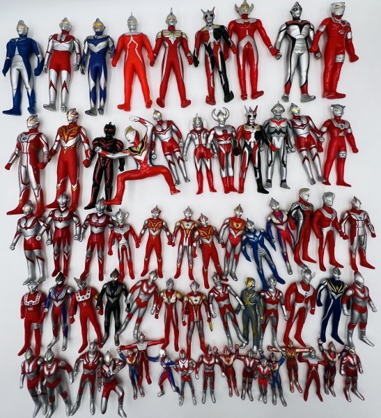ウルトラ名鑑　フィギュア　セット Yahoo!オークション -「ウルトラ怪獣名鑑 セット」の落札相場