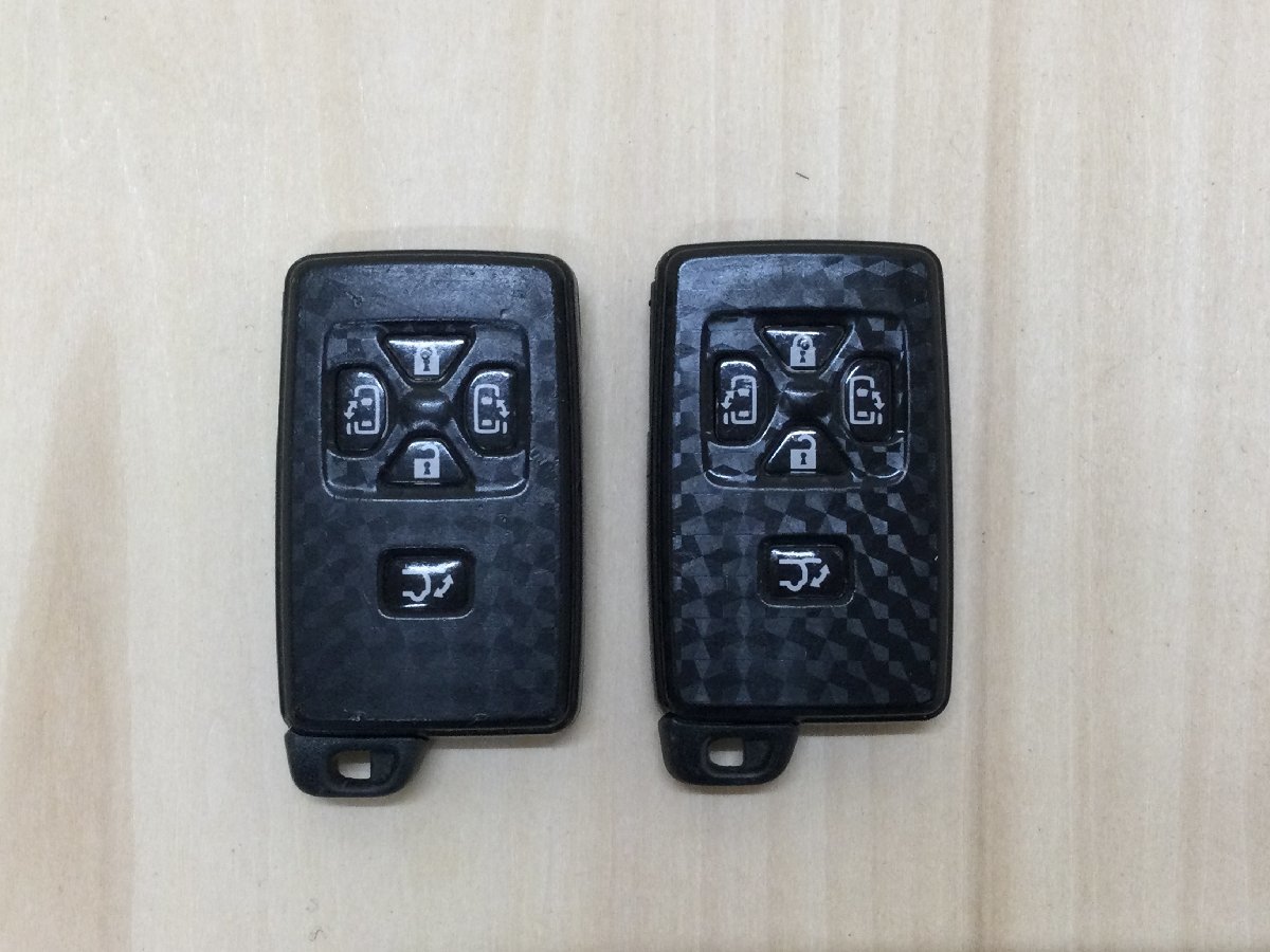 トヨタ純正 アルファード スマートキー (4つボタン) 2個 送料込み トヨタ純正 アルファード スマートキー (4つボタン)2個 送料込み