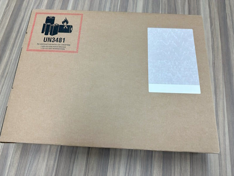 16 インチ MacBook Pro Touch ID タッチバー