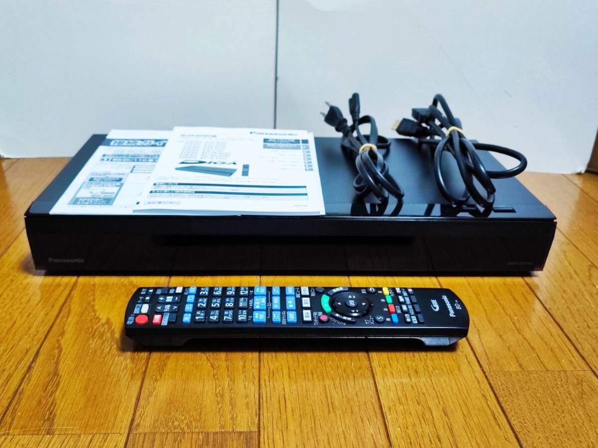 DIGA DMR-4CS100 パナソニック 4K 多かっ 3チューナ 1TB
