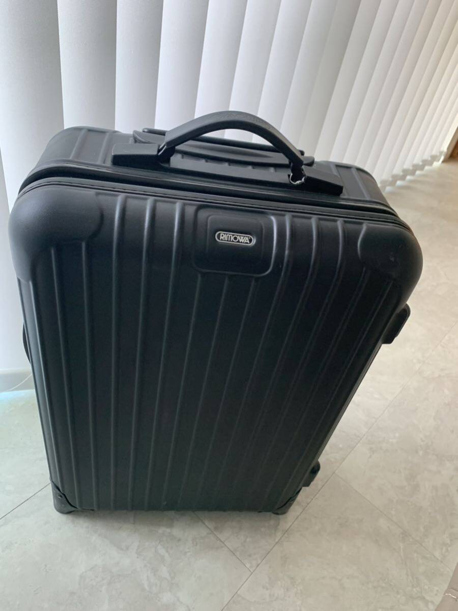 ✨RIMOWA✨ 廃盤　リモワサルサ 2輪 スーツケース 35L 黒色　ブラック RIMOWA リモワ サルサ 2輪 キャリーケース 35L ブラック 黒